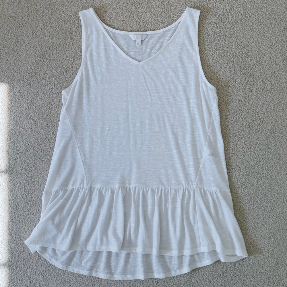C. Wonder White Sleeveless Tunic Tank